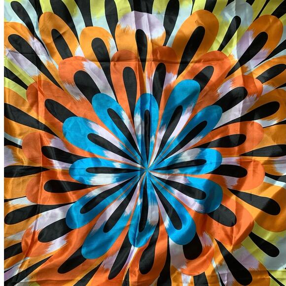 Psychedelic circular pattern satin MOSI scarf multicolor glossy colorful black - Picture 13 of 13